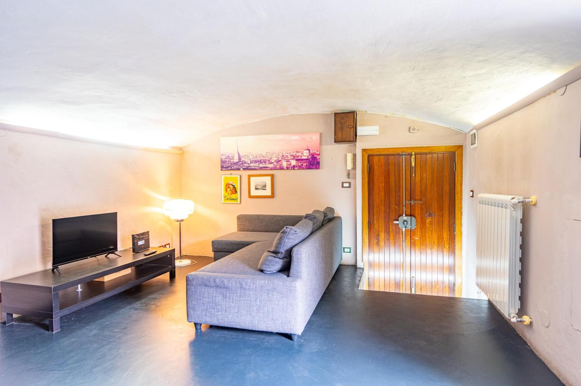 Loft Verga, Cuore E Stile In Centro A Torino Εξωτερικό φωτογραφία